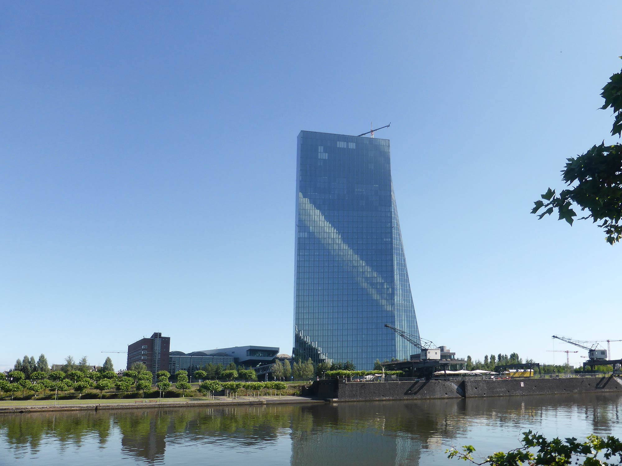 ecb-highrise-frankfurt-germany-skytower