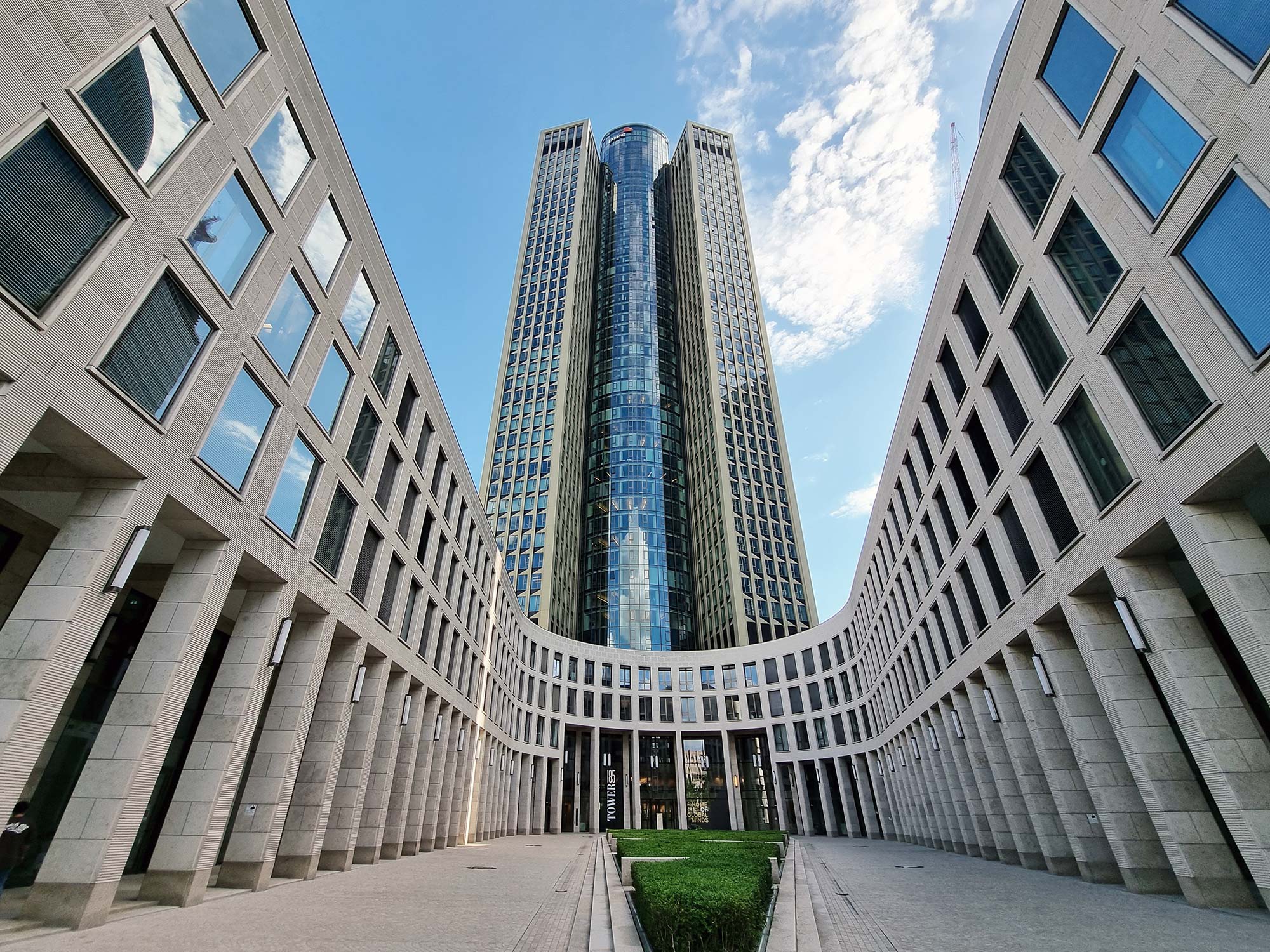 tower-185-frankfurt-germany-tower185-maeckler-architects-deka-owner Tower 185 Frankfurt - Tower185 in Frankfurt, Germany - Designed by Maeckler Architects and owned by Deka