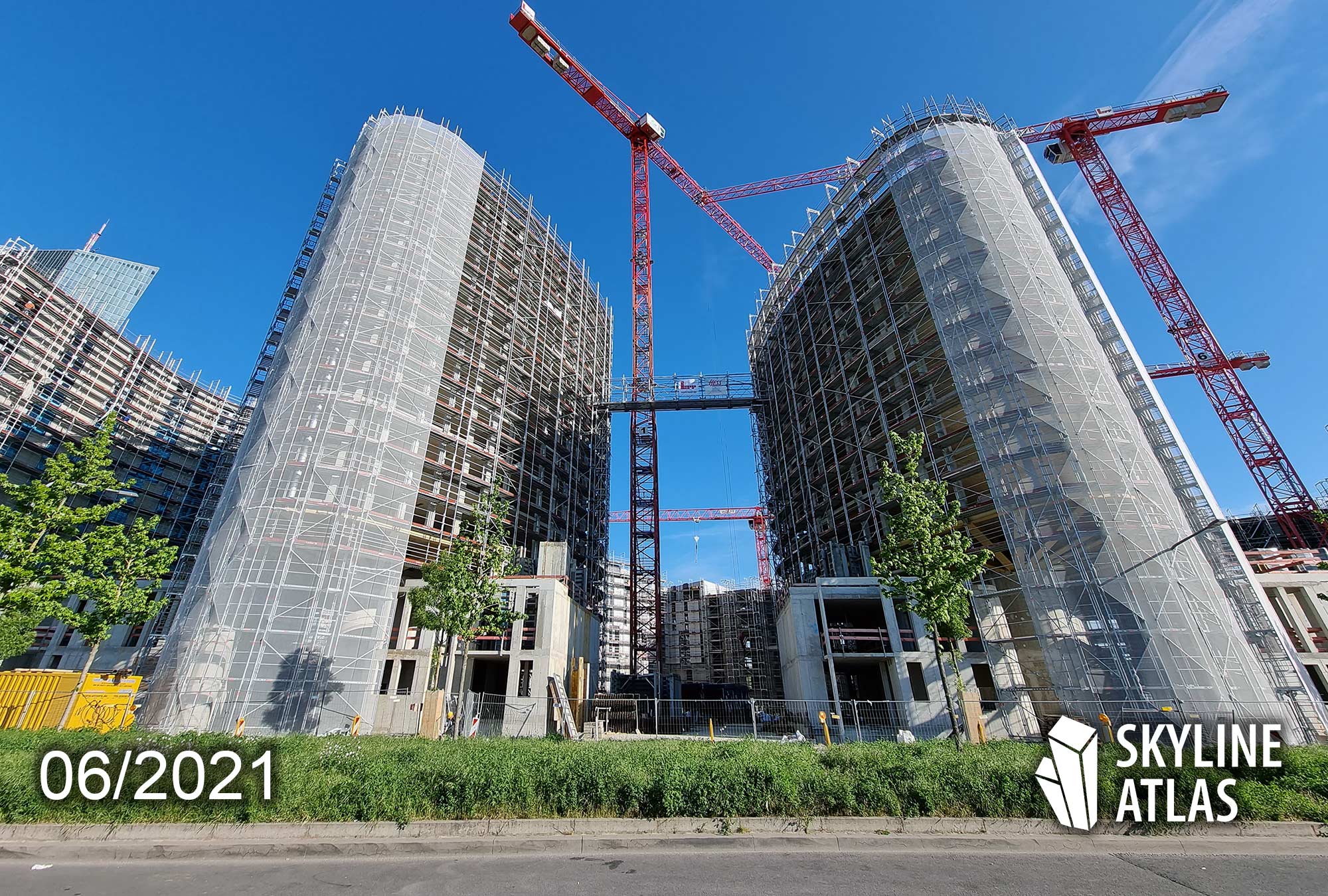 HPQ Living - Hafenpark Quartier Living - Construction site June 2021 - Freehold apartments Ostend FFM