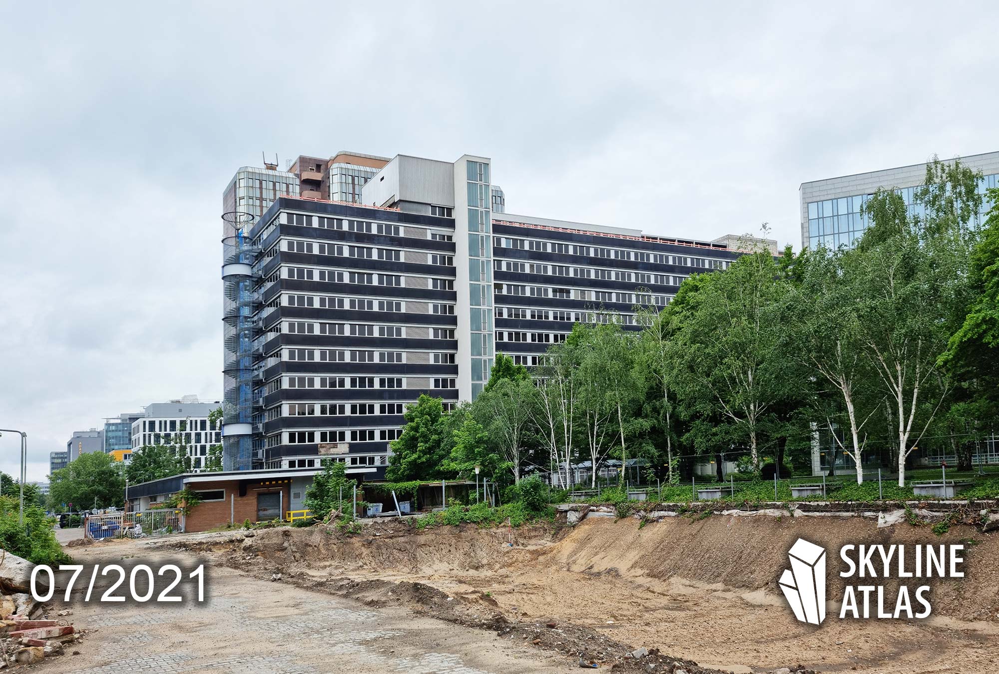 Frankfurt Livinit - Liv in it Frankfurt - small apartments for rent or sale - July 2021