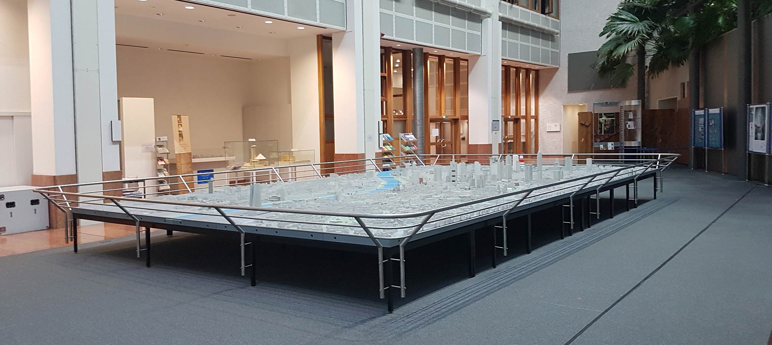 stadtmodell-frankfurt-am-main-planungsdezernat-modell Tourist sight in Frankfurt - City model of Frankfurt - admission: free of charge