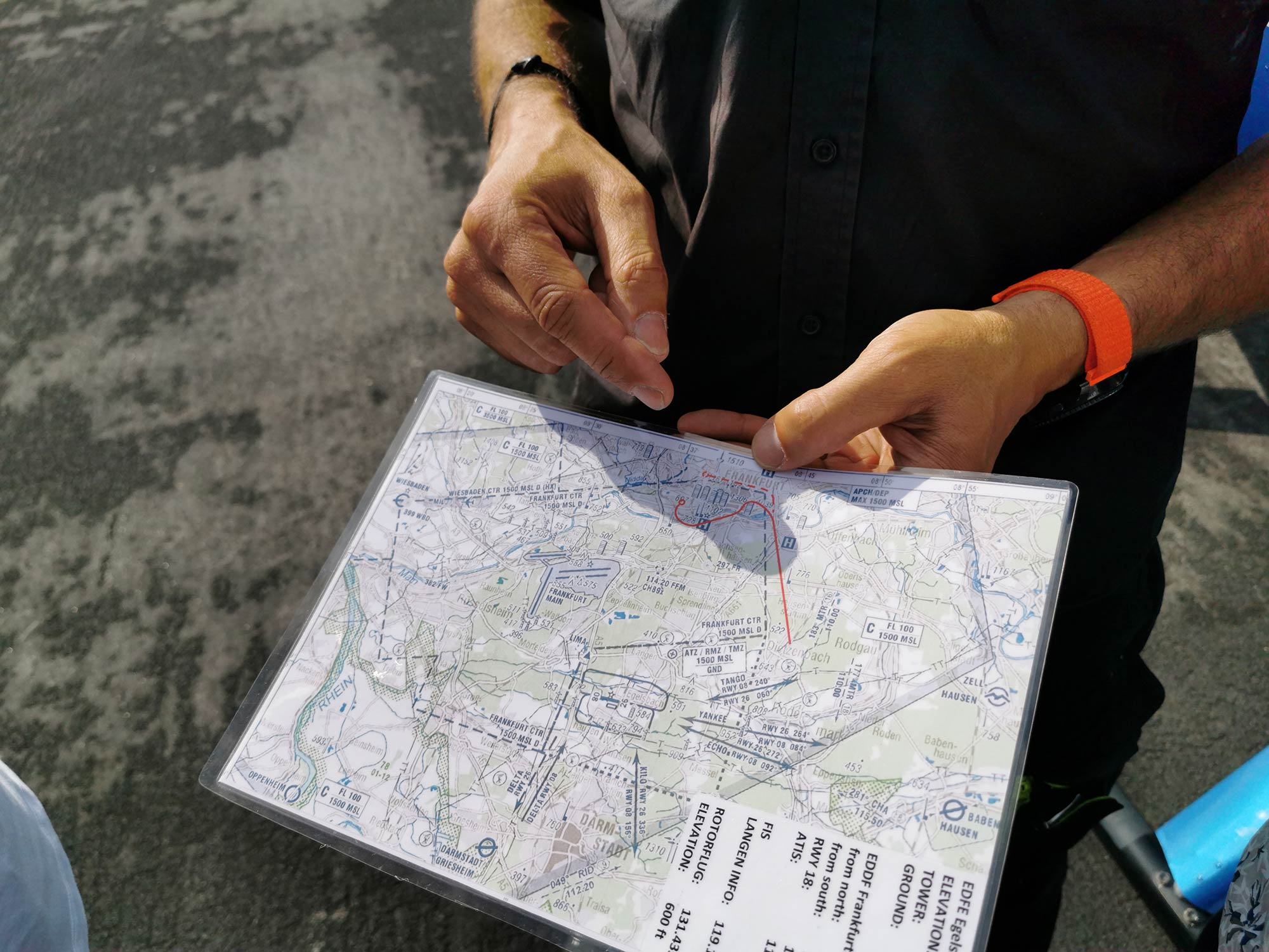 Flight path of helicopter - heli tour Frankfurt skyline