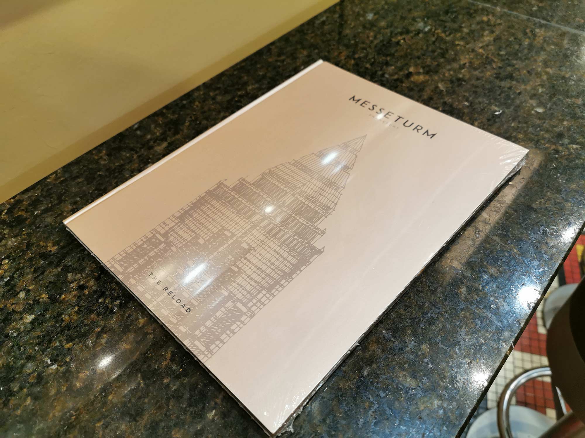 messeturm-the-reload-messeturm-2020-renovation-messeturm-frankfurt-book-publication-brochure-office-space-letting