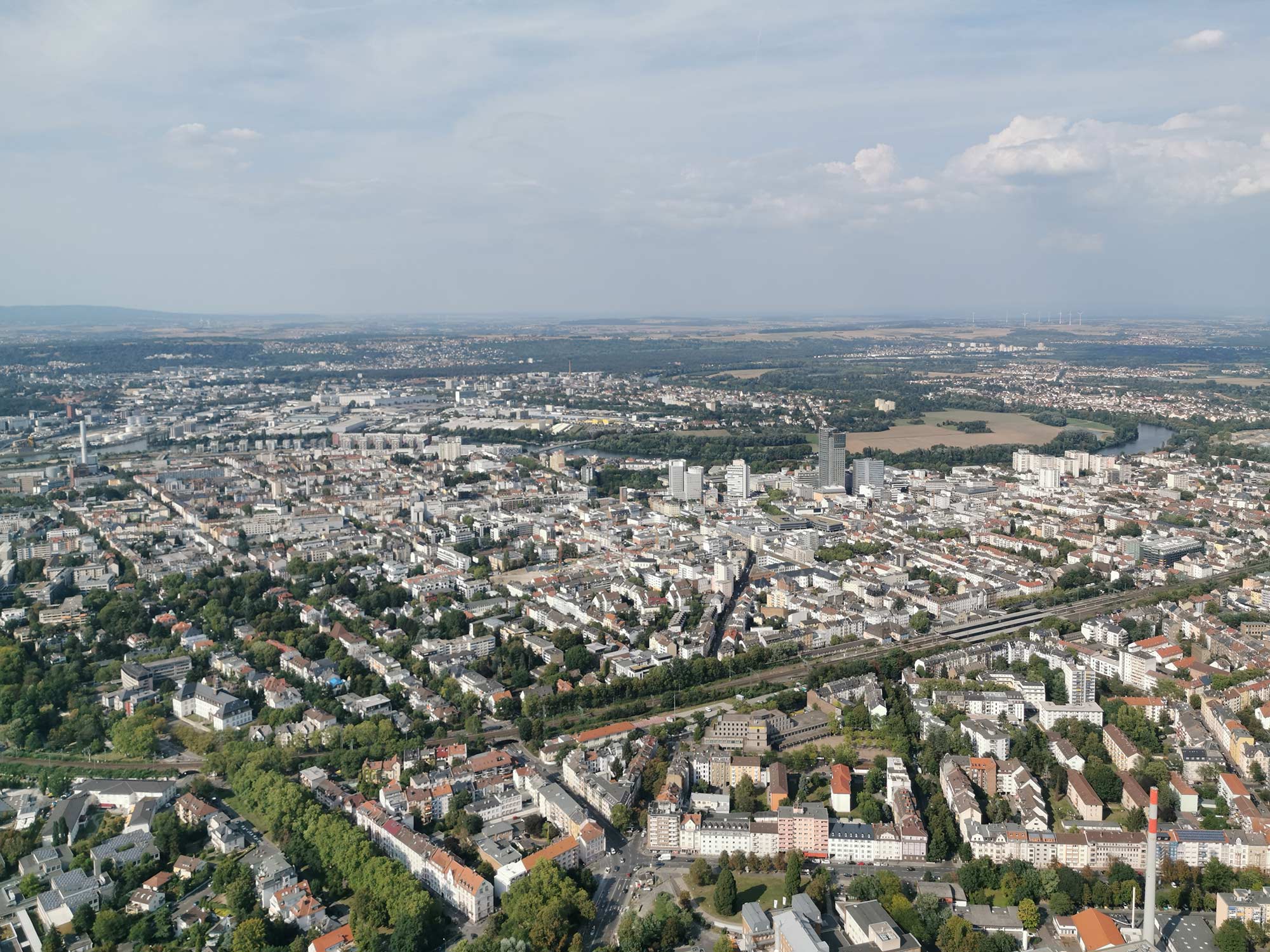 Skyline Offenbach - Panorama Offenbach - houses - Aerial tour to Frankfurt