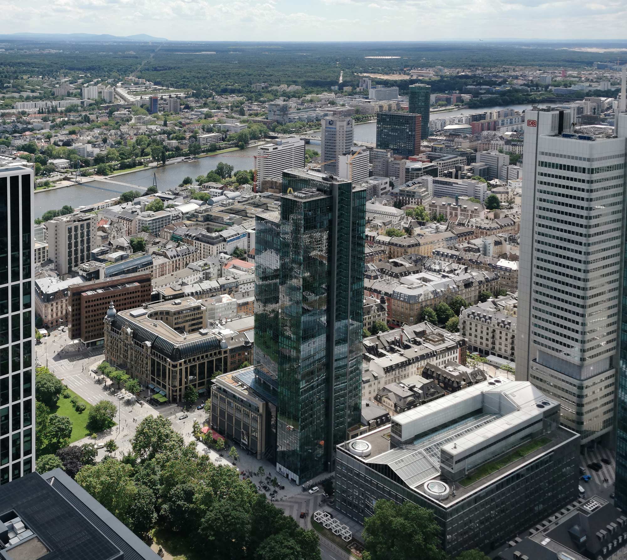 gallileo-frankfurt-commerzbank-hochhaus-galileo-turm-galileo-hochhaus-gallusanlage-gallileohochhaus Gallileo skyscraper in the CBD of Frankfurt