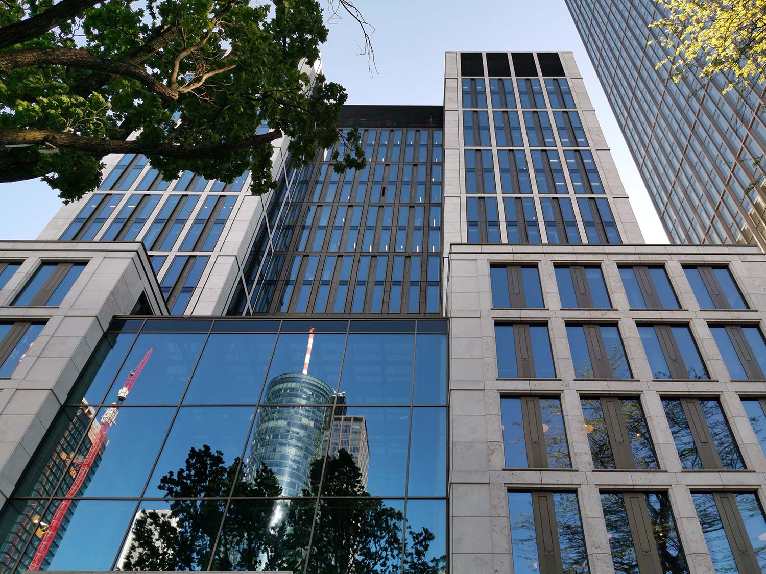 taunusanlage-8-frankfurt Taunusanlage 8 - premier office tower in the Frankfurt CBD