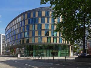 Basler Oval Office Building in Frankfurt - Location of Tribes - Baseler Strasse 10 in Frankfurt