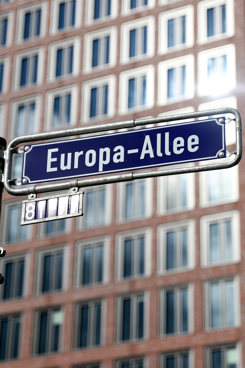 Europa Allee - European Boulevard - in the European District