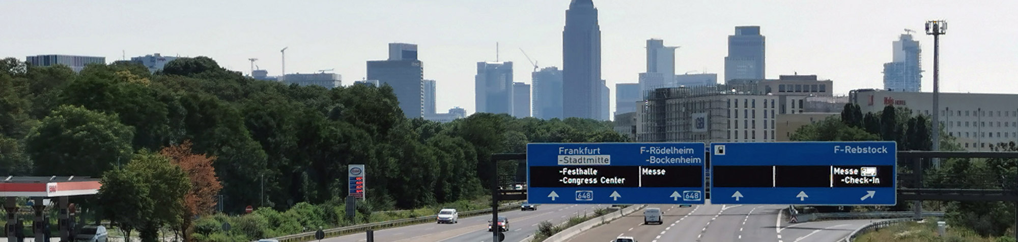 Where are the best photo locations in Frankfurt?