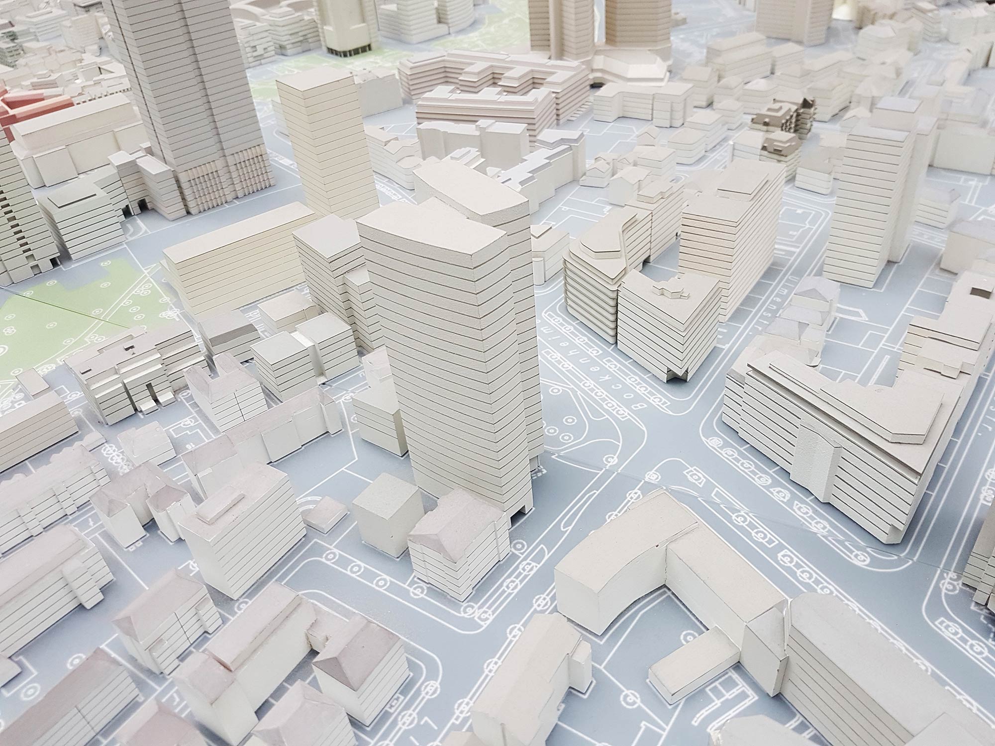 westend-hochhaus-westendduo-highrise-model WestendDuo in the city model