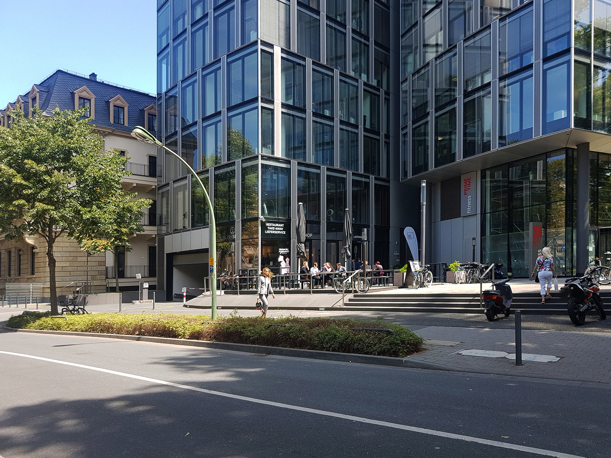 westend-tower-frankfurt-office-space-westend-duo Office building in the Westend district Frankfurt - Westend Tower - WestendDuo