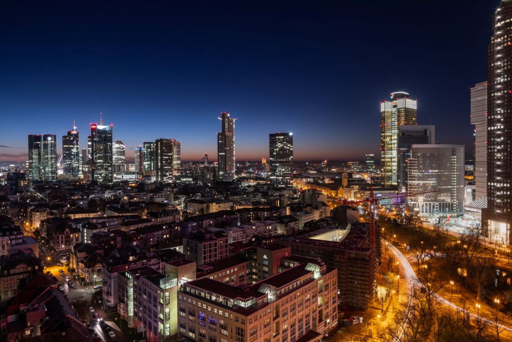 Meliá Frankfurt City Rooftop skybar - ONE FORTY WEST Frankfurt