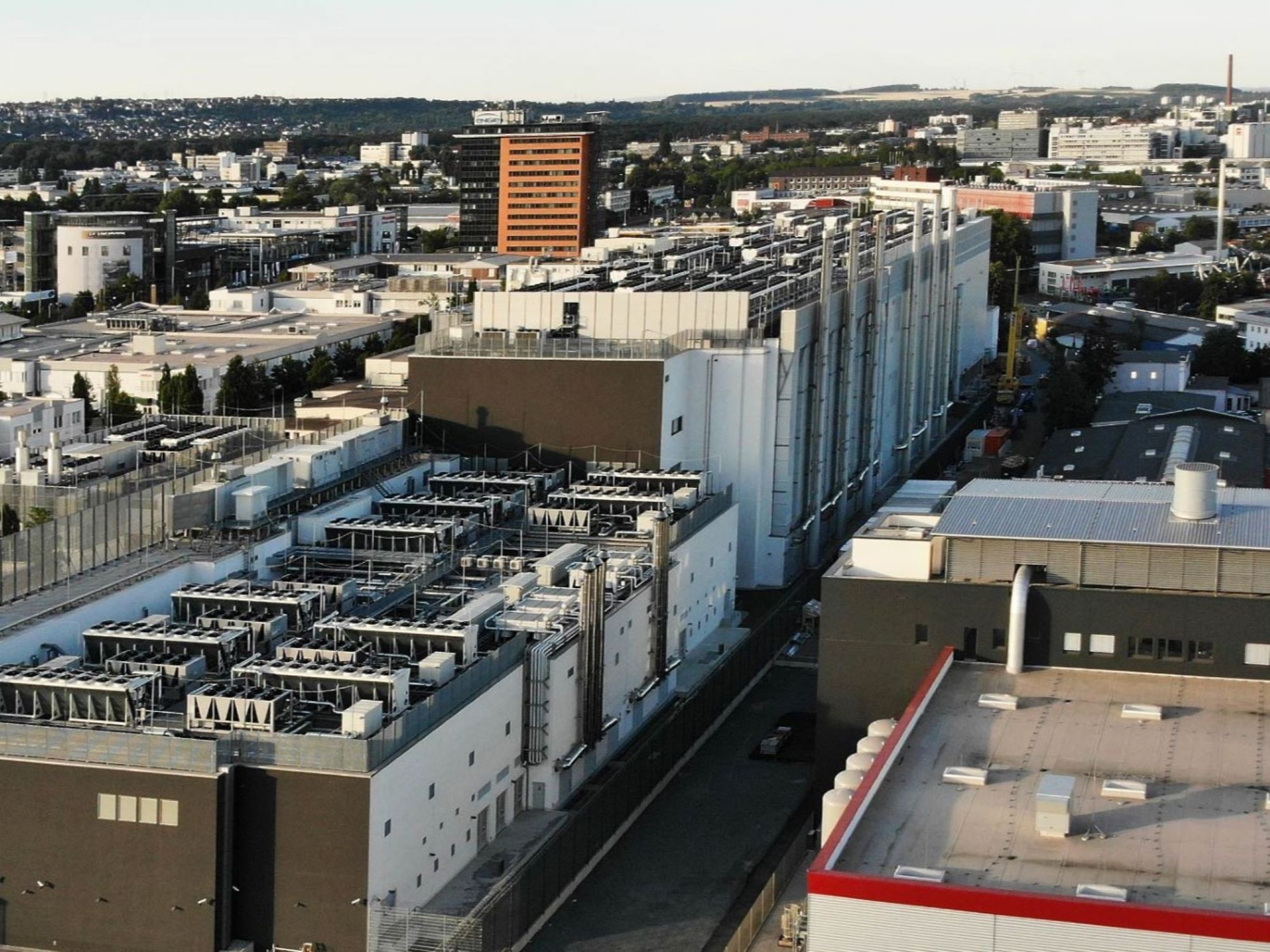 Rechenzentrum-aws-cloud-boom-frankfurt