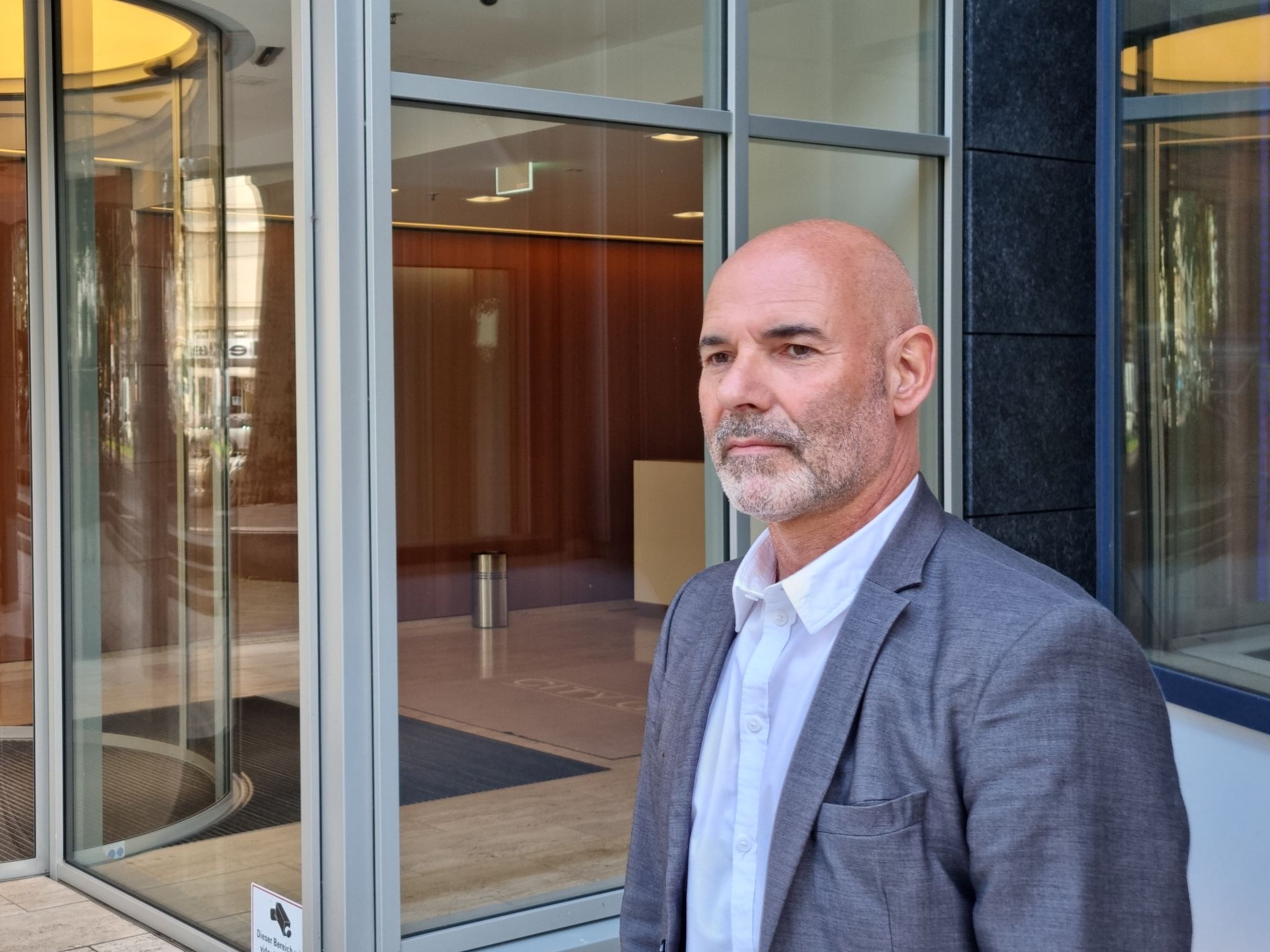 prof-thiel-frankfurt-real-estate