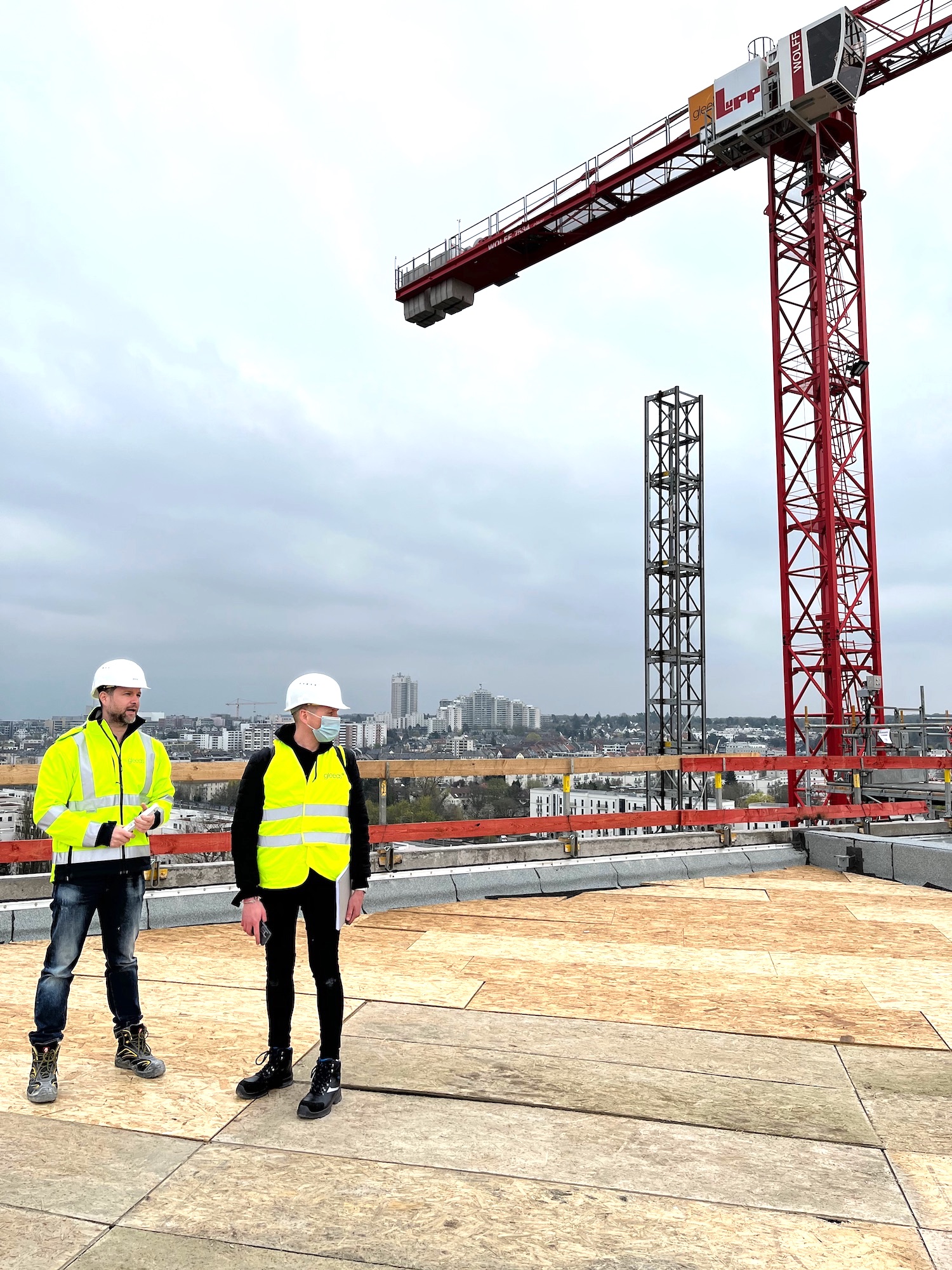 Kennedyallee-Aparthotel-Kran-Baustelle-Jackel-Skyline-Atlas-Baustelle
