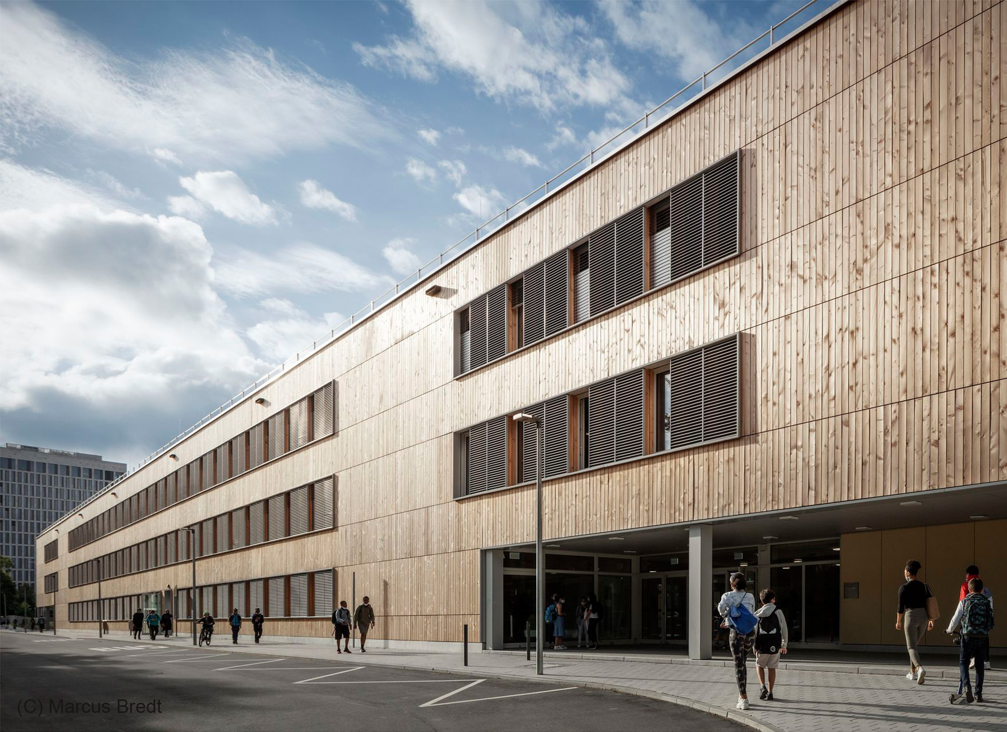 Schule-Modulbauweise-Holz Gymnasium-Schule-Frankurt-Modulbauweise-Holz