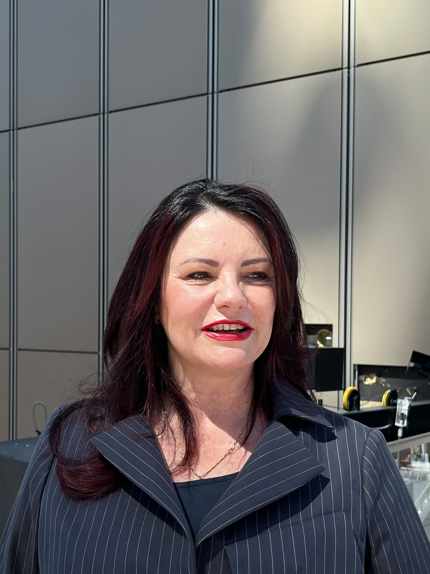 dic-asset-sonja-waerntges-interview-global-tower dic-asset-sonja-waerntges-interview-global-tower