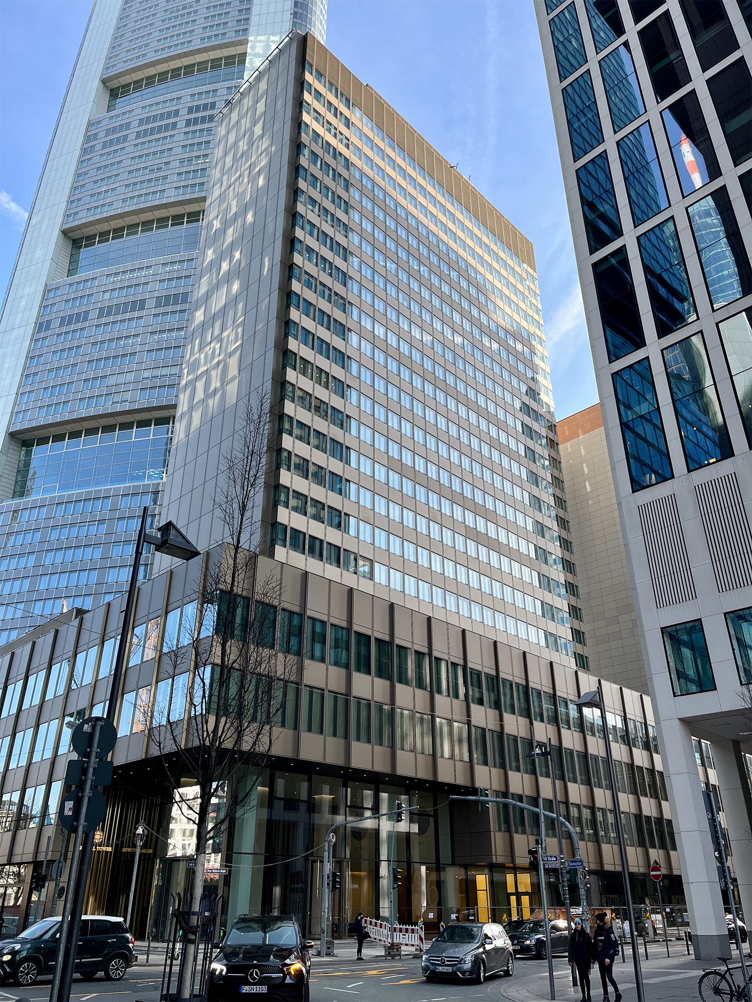 global-tower-bankenviertel-2022-dic-asset global-tower-bankenviertel-2022-dic-asset