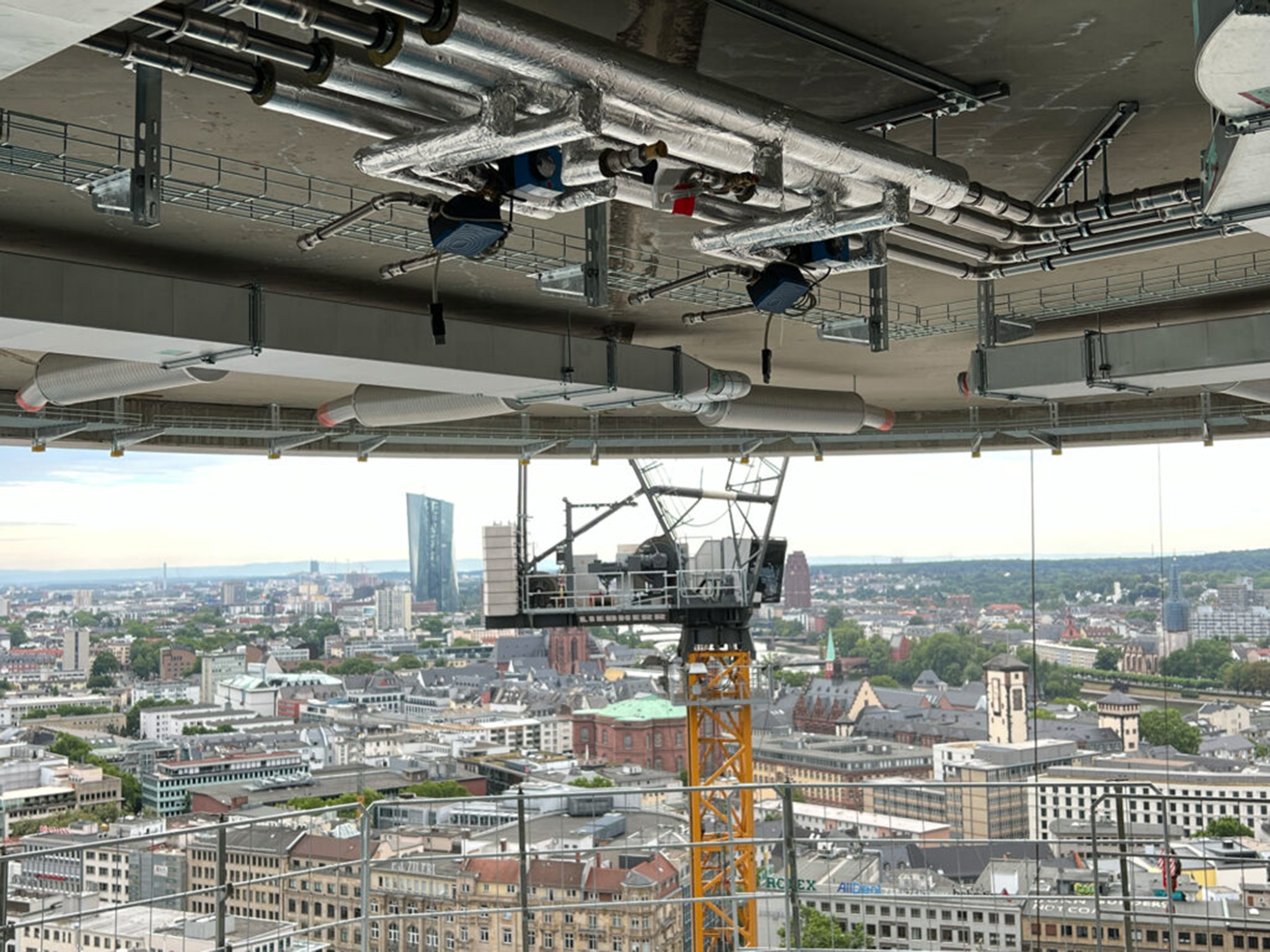 four-frankfurt-module-montiert